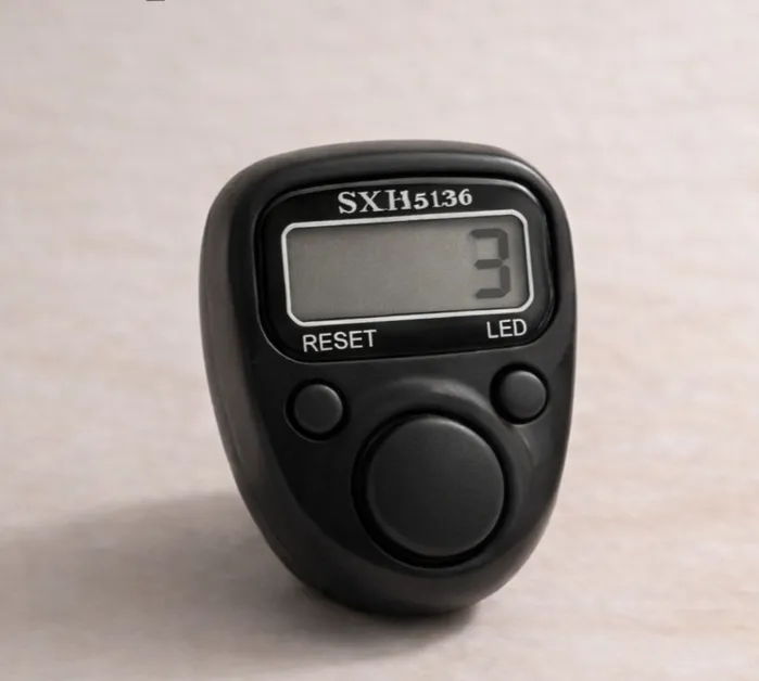 Manual Digital Hand Tally Counter/Finger Counter with Led Light Colour Green.